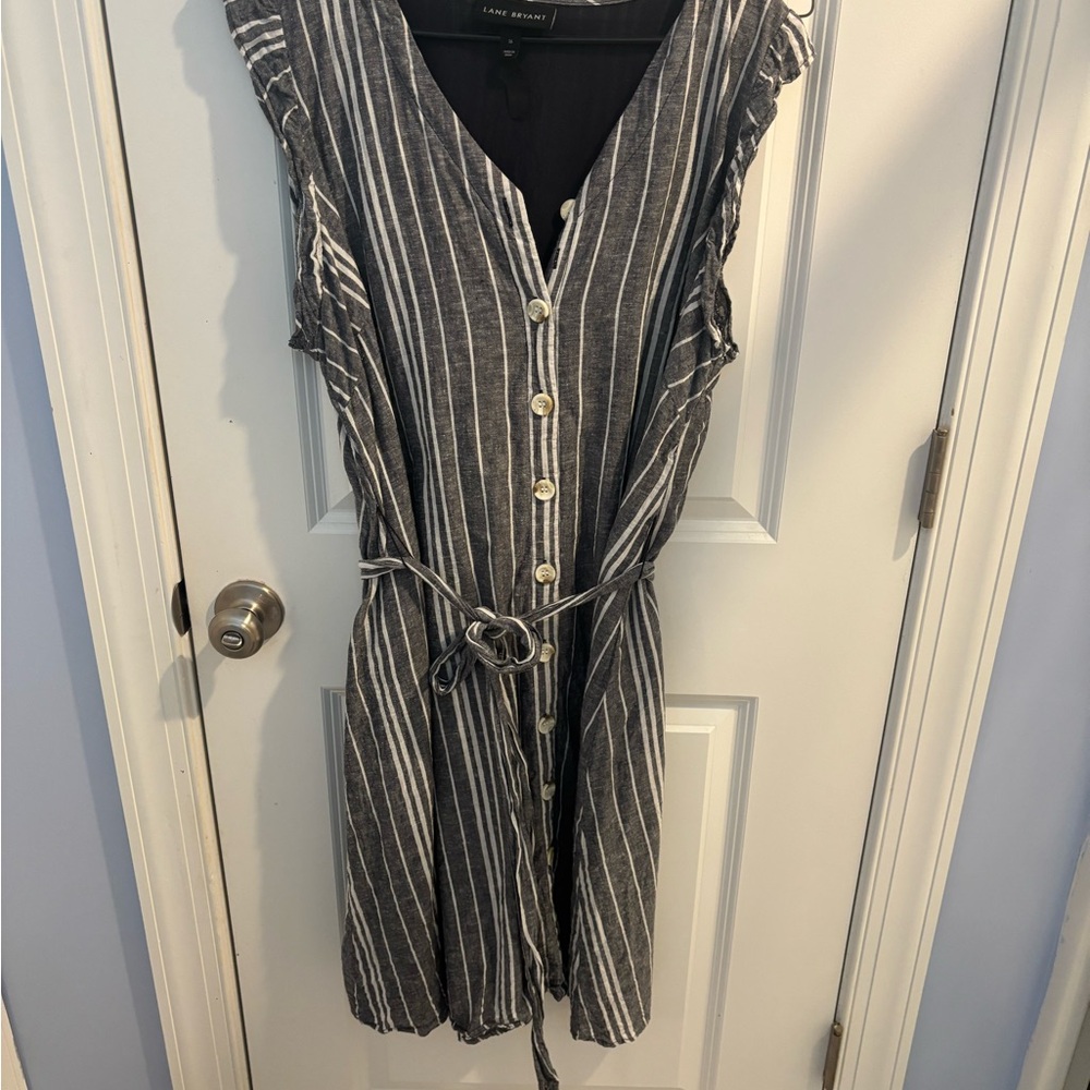 Lane Bryant Gray and White Sleeveless Sundress